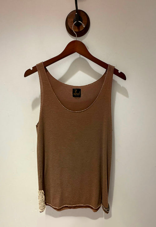 Aho Essential's Amour Tank Top V-Front